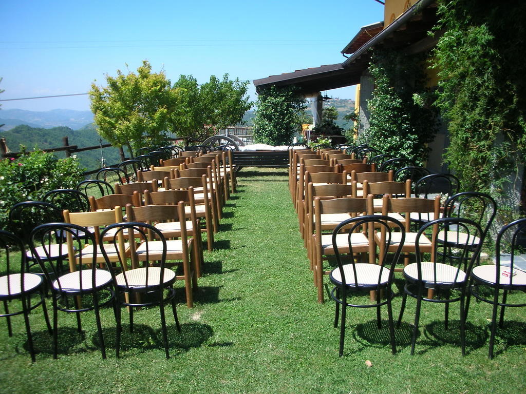 Agriturismo Le Piagge Ponzone Luaran gambar